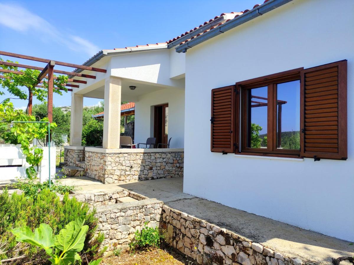 Вилла Aldos House Ражань Экстерьер фото